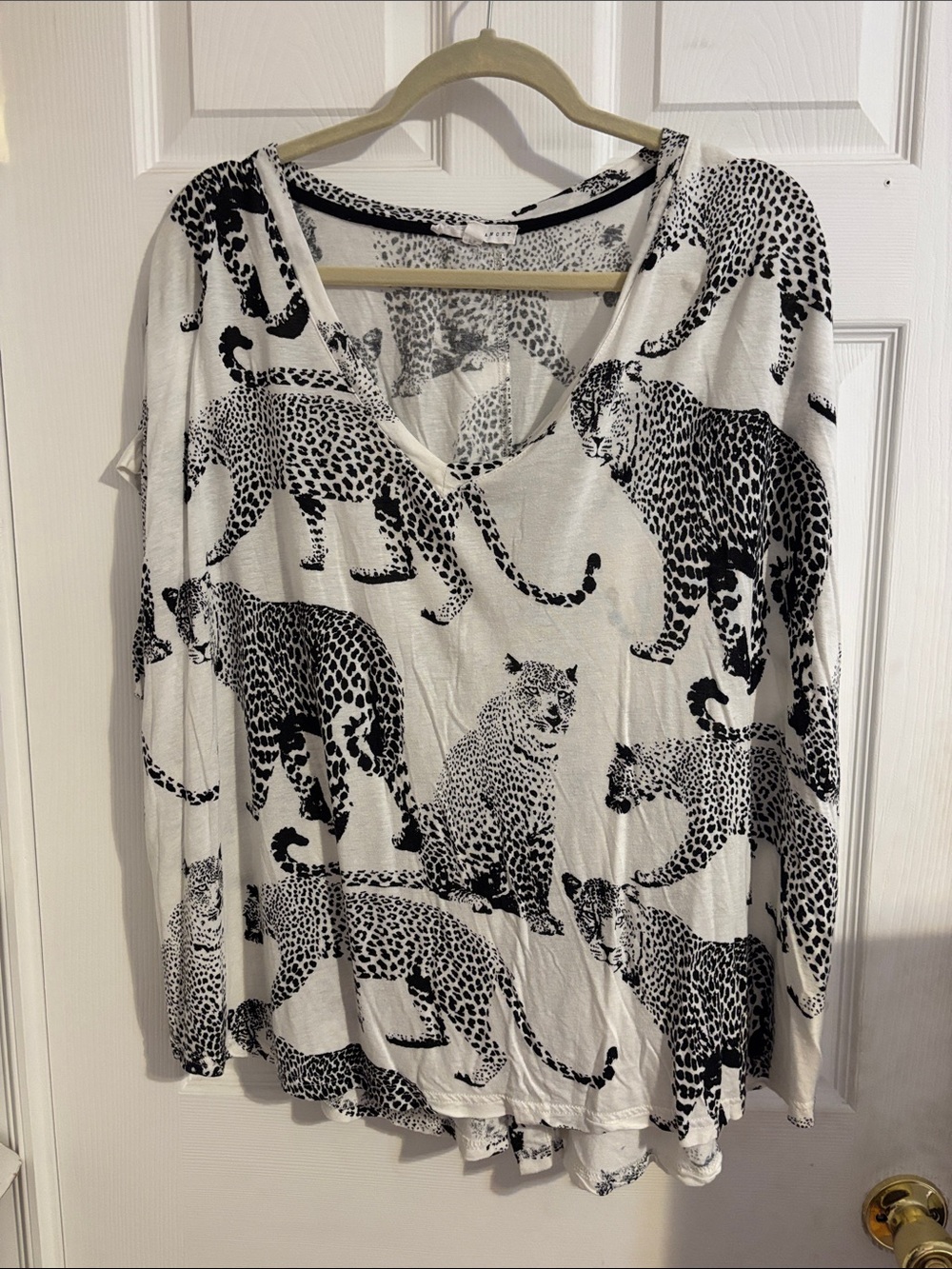 Jane and Delancey White V-Neck Long Sleeve Top with Black Leopard Print